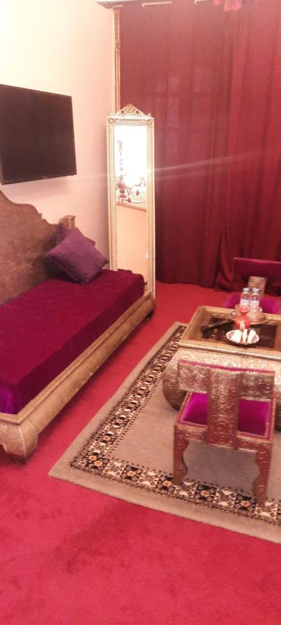 Des Ambassadors Bed & Breakfast