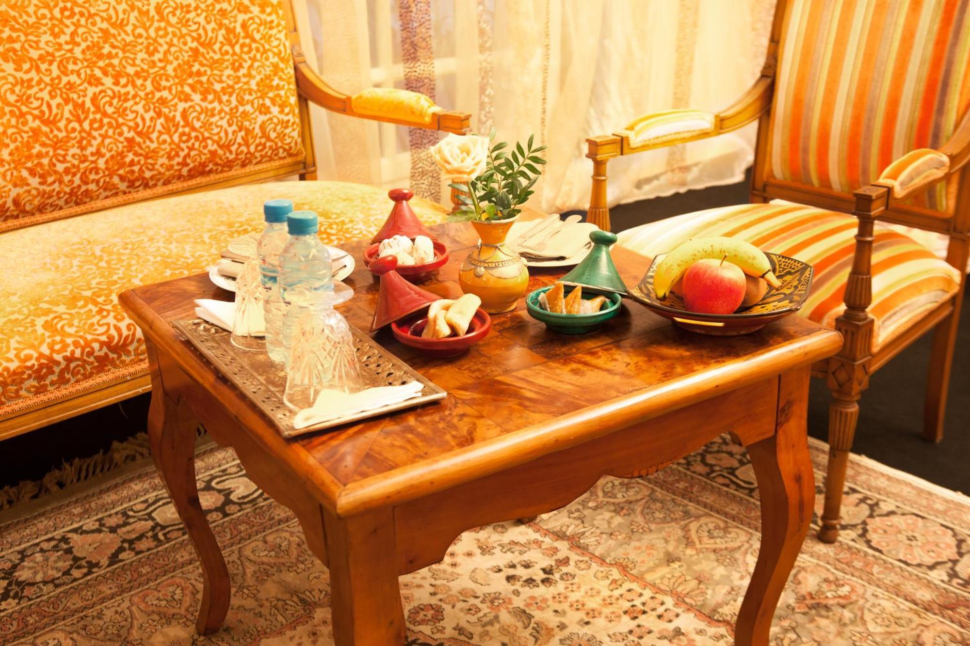 Des Ambassadors Bed & Breakfast